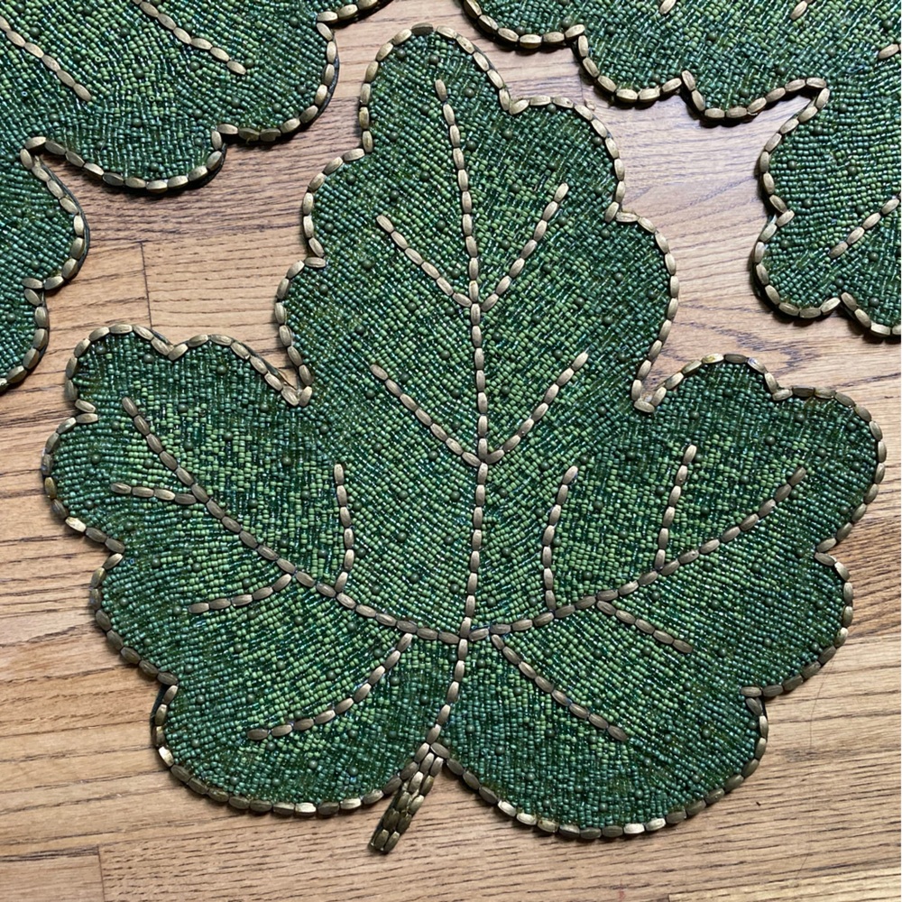 Set/4 Pier 1 Glass Beaded Leaf Placemats Charger Table Place Setting Centerpiece